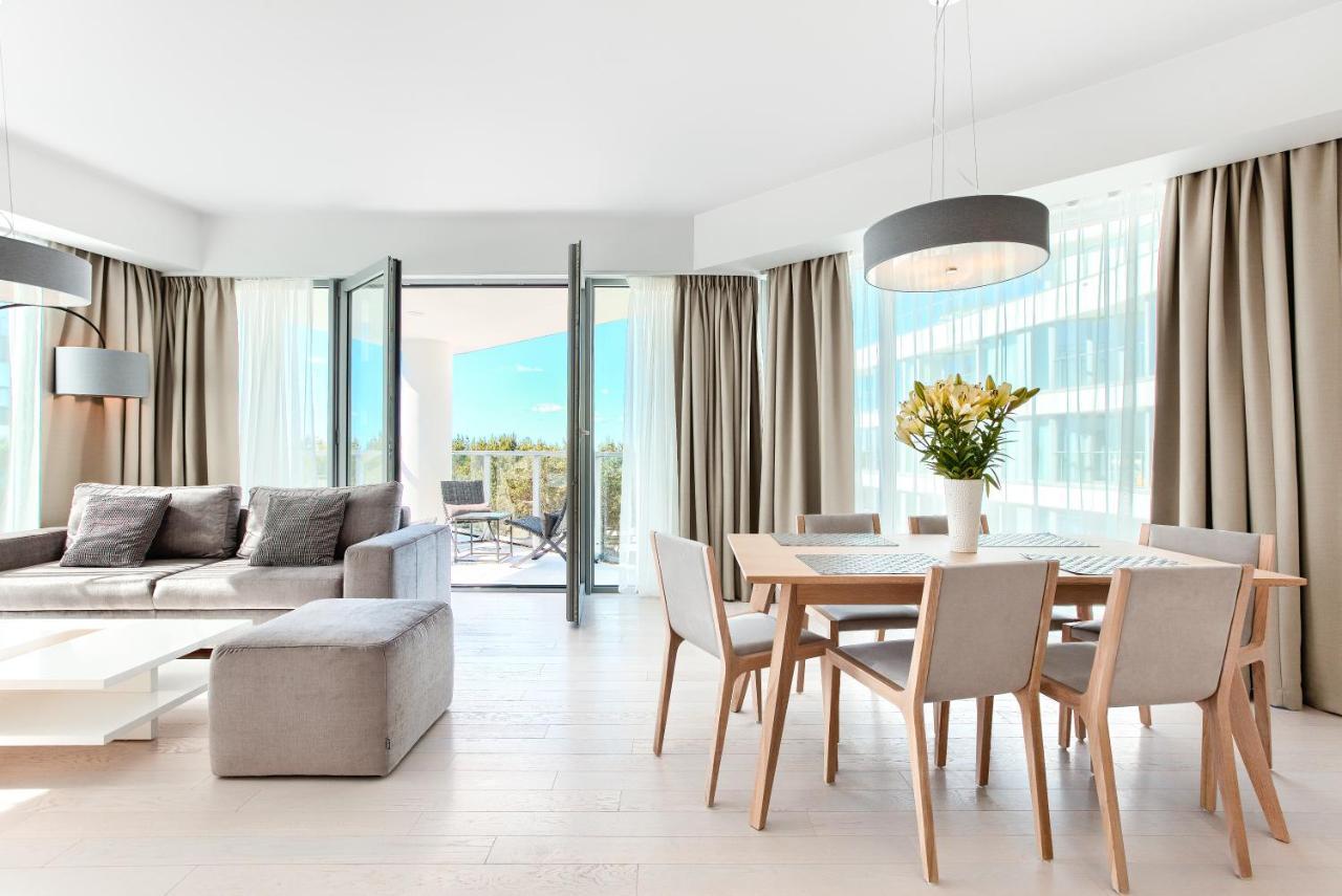 Apartment Dreams Dune B